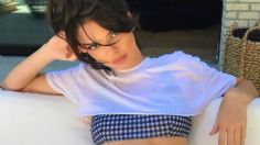 Frente al espejo, Kendall Jenner paraliza la red haciendo topless