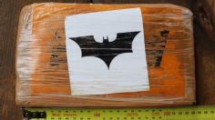 Hallaron 3.5 toneladas de cocaína flotando en el Pacífico con el logo de Batman: vale 315 mdd