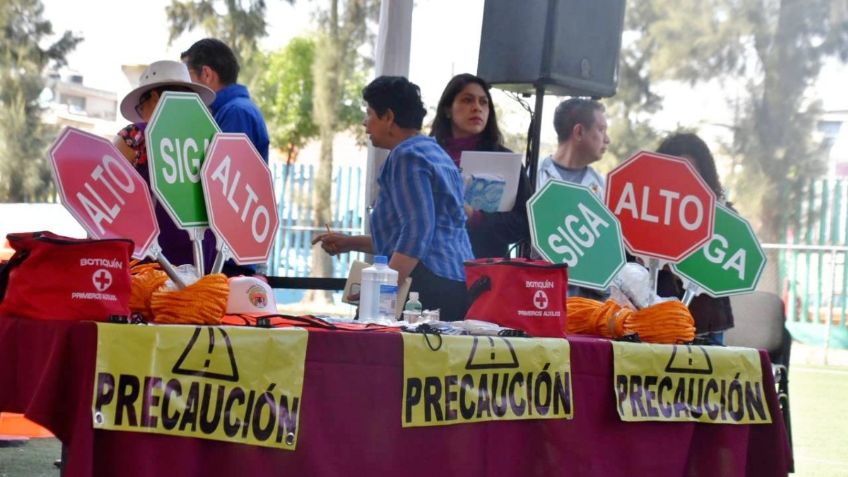 Iztapalapa refuerza seguridad vial en escuelas públicas