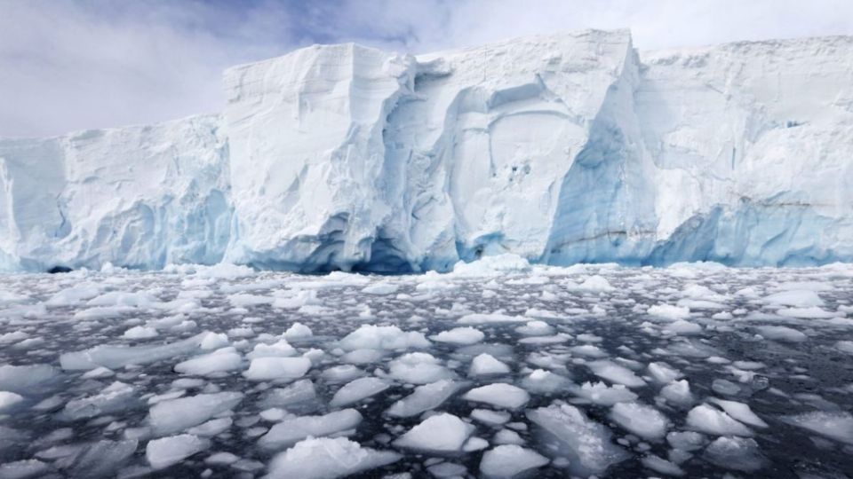 Si la temperatura aumenta en 4 grados centígrados, el peor escenario previsto, los glaciares más grandes, como Alaska, se verán más afectados.