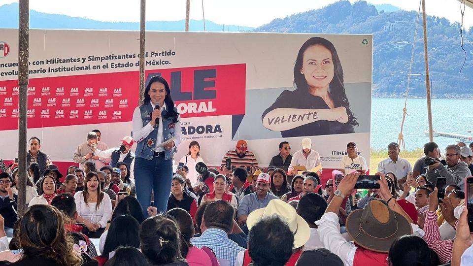 La aspirante a la gubernatura mexiquense afirmó que están en busca de su ejército de valientes.