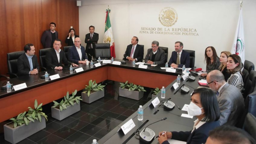 El INE se reunirá con senadores: revisarán el plan B de AMLO