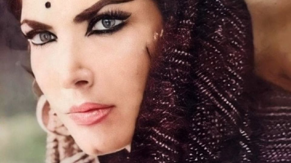 La actriz y cantante conquistó con su estilo y belleza.