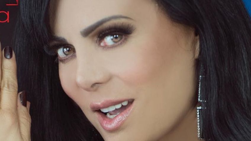 Desde la alberca, Maribel Guardia subió la temperatura con ajustada bikini