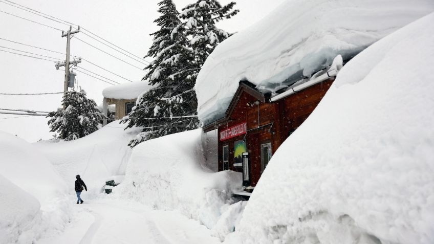 Abuelita muere congelada tras quedar atrapada en su casa por intensas nevadas