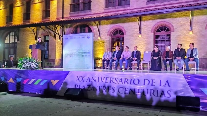 Conmemoran el XX aniversario de Plaza de las Tres Centurias