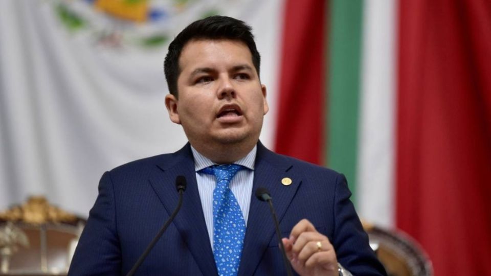 El diputado formalizará la solicitud ante el Pleno del Legislativo local