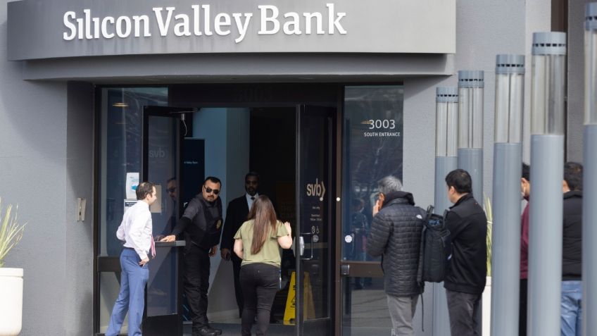 Un grupo de accionistas entabla demanda contra la empresa propietaria del Silicon Valley Bank