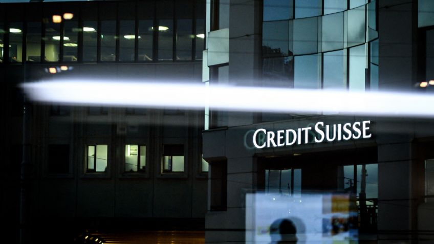 Credit Suisse pierde un 21 por ciento de su valor bursátil y arrastra a las bolsas europeas