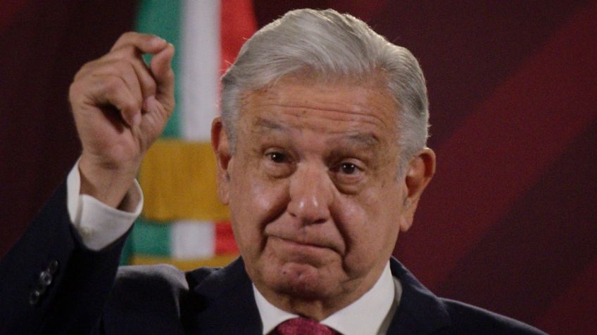 AMLO acusa "enjuagues" entre Morena y el PAN