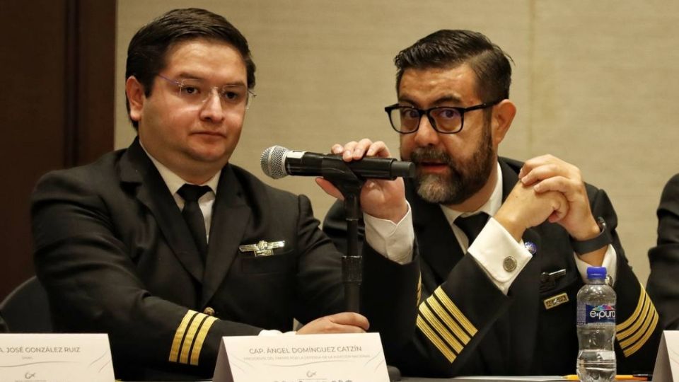  Ángel Domínguez Catzin, presidente electo del Colegio de Pilotos Aviadores de México (CPAM) y Frente por la Defensa de la Aviación Nacional (FDAN).