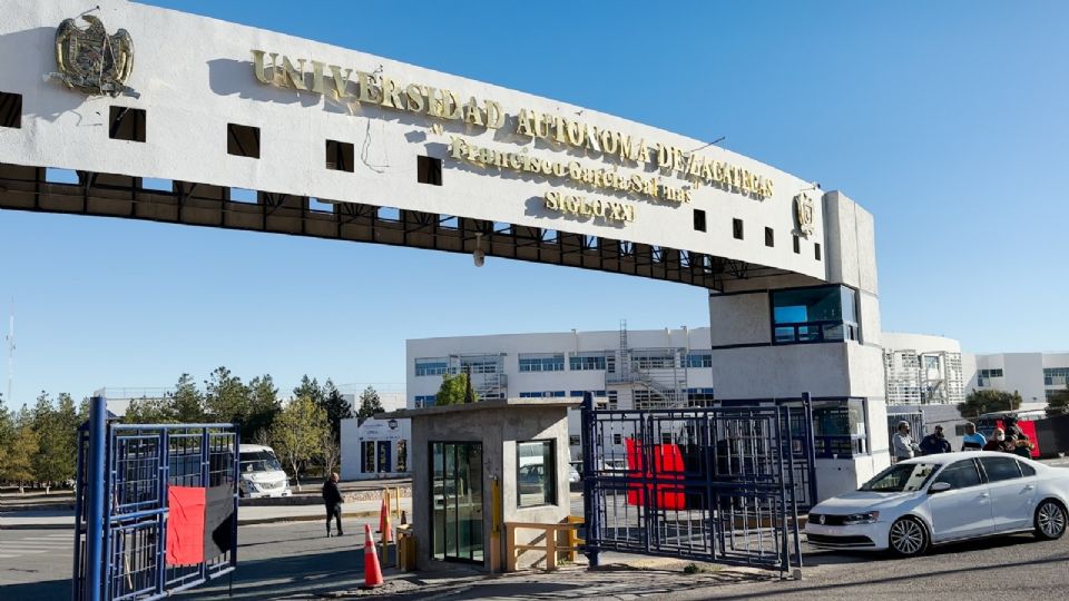 Las alumnas aseguran que inclusive los profesores solían invitarlas a comer.