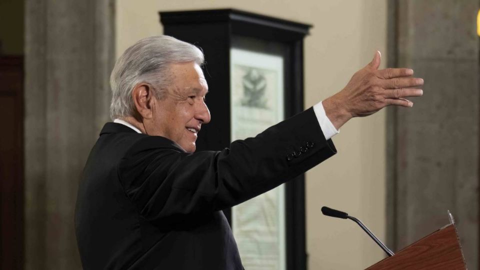 López Obrador pone su confianza en el desempeño de la Selección Mexicana de Béisbol