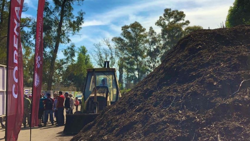 Sedema entrega a productores de Tláhuac comporta para sus tierras