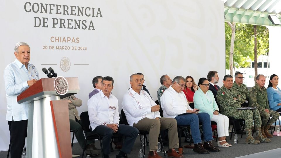 El presidente cuestionado sobre la crisis que se vive en la Lacandona por el narcotráfico.