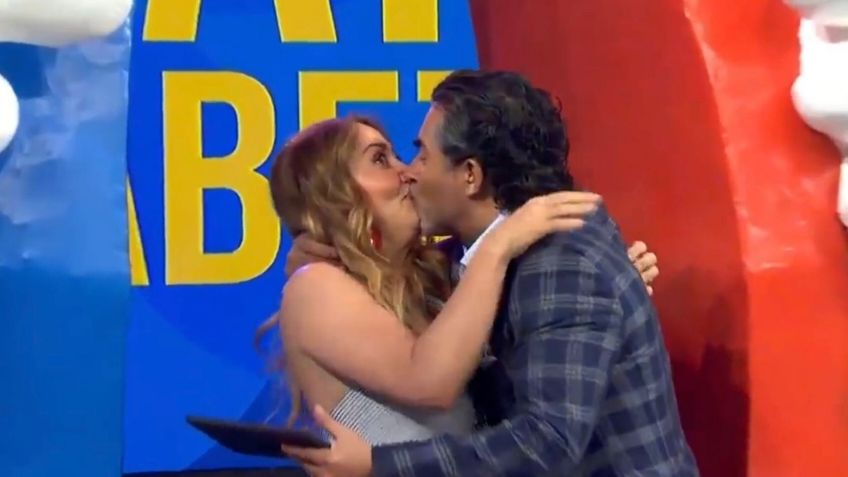 Andrea Legarreta | Así fue el día que Raúl “Negro” Araiza le robó un beso en vivo en el programa Hoy: “¡Qué rico!”