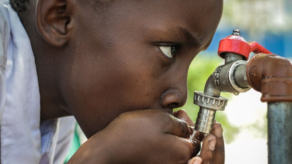 Más de la cuarta parte de la población del planeta no tiene acceso al agua potable.