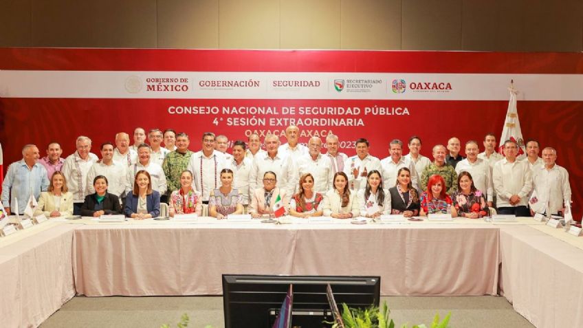 Evelyn Salgado asiste a la sesión de la Comisión Nacional de Seguridad Pública en Oaxaca