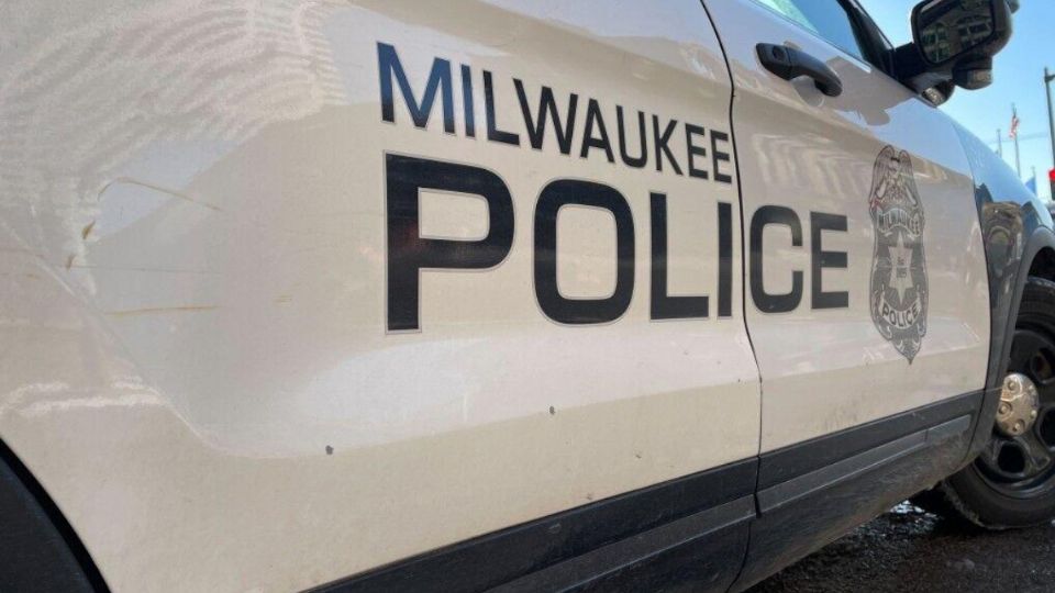 La Policía de Milwaukee sigue buscando a los responsables.