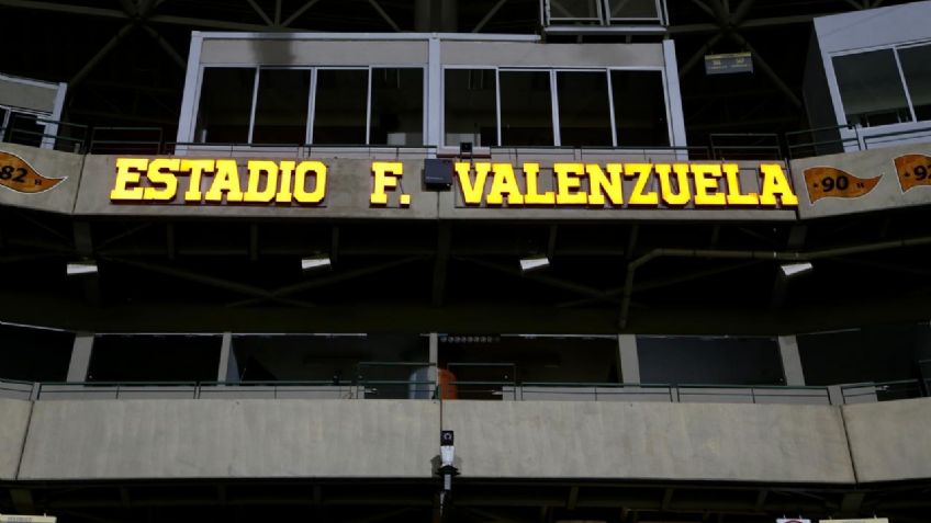 Sonora rinde homenaje a Fernando Valenzuela; tendrá un estadio con su nombre