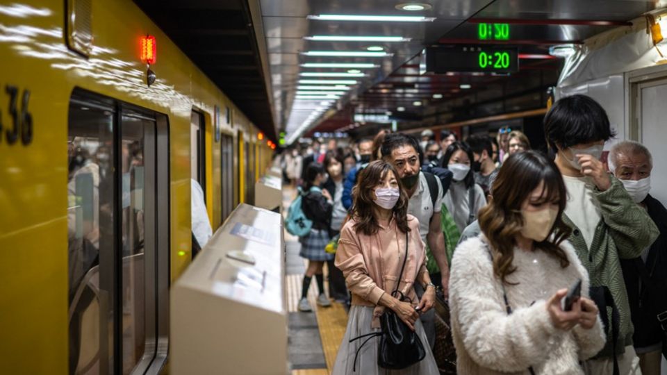 Japón tiene la población de mayor edad en el mundo después de Mónaco. 