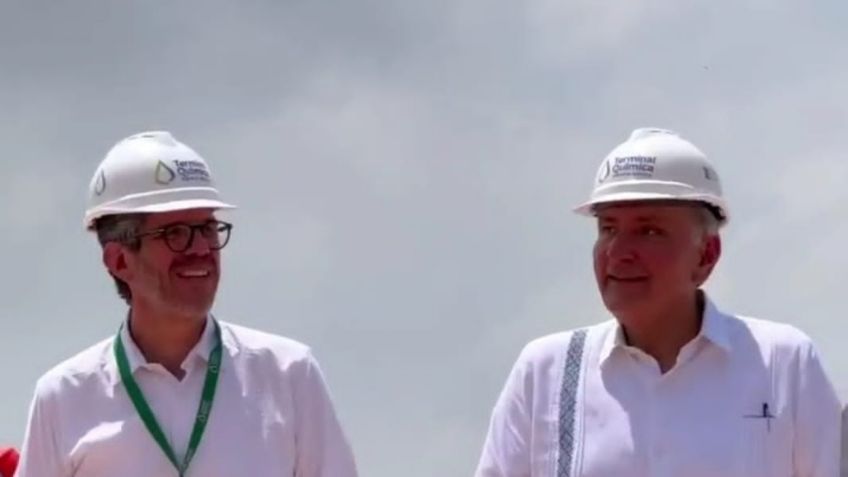 Adán Augusto López lidera ceremonia de inicio de construcción de Terminal Química Puerto México