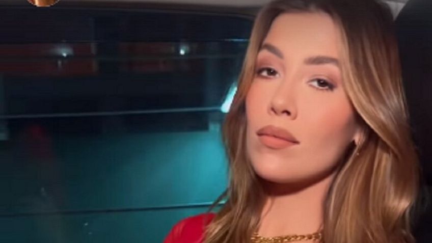 FOTOS | Michelle Salas impone tendencia con este vestido rojo de transparencias