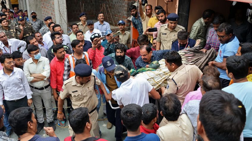 Terrible accidente en un templo de la India deja 35 muertos