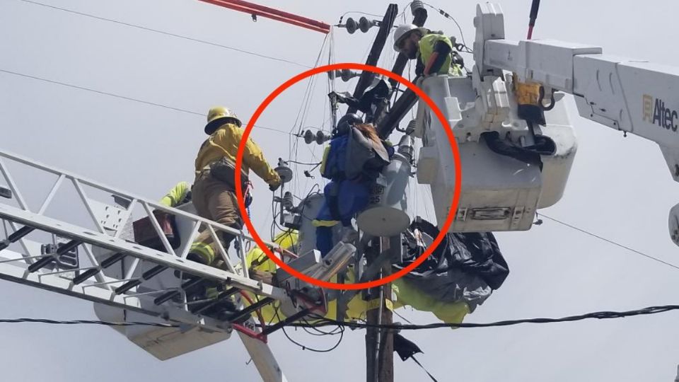 La mujer realizaba la maniobra adecuadamente, pues la zona de aterrizaje de paracaidismo estaba muy cerca de donde se enredó