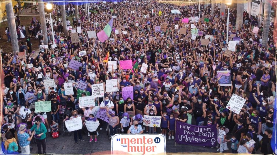 Miles de mujeres se manifiestan durante el Día Internacional de la Mujer. Imagen de archivo