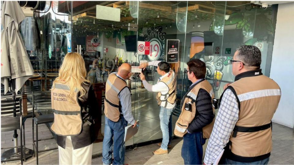 La Dirección General de Bebidas Alcohólicas y el gobierno de Sonora, clausuraron las instalaciones de la Cervecería 19