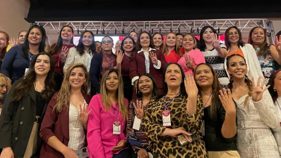 En Morena, las mujeres estamos al frente, aseguró la lideresa