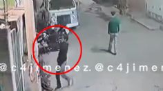 FUERTE VIDEO: a plena luz del día un sicario le dispara a sangre fría a dos personas en una tortillería