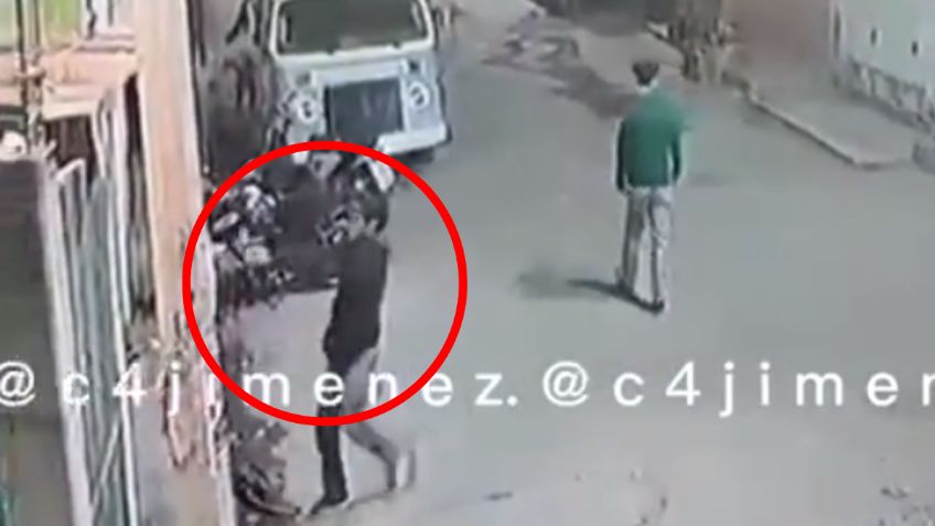 FUERTE VIDEO: a plena luz del día un sicario le dispara a sangre fría a dos personas en una tortillería