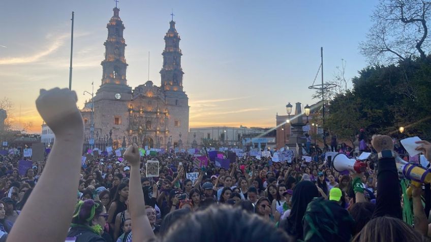 “Estado Feminicida”: Así se vivió la marcha por el 8M en Aguascalientes