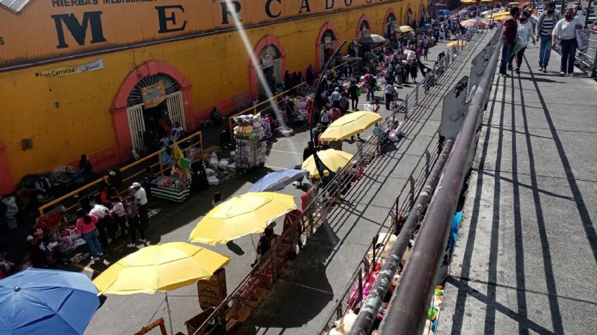 Taquitos de 20 pesos, quesadillas gigantes y tepaches, las delicias alrededor del Mercado de Sonora