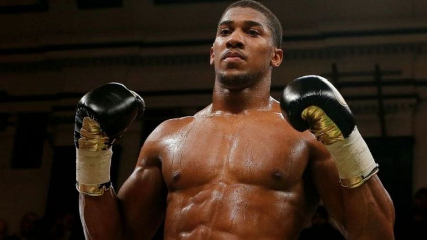 Anthony Joshua pide a Tyson Fury para el verano