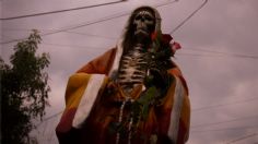 Frente a mural de la Santa Muerte asesinan a la lideresa "La Madrina Chayo" en Guanajuato