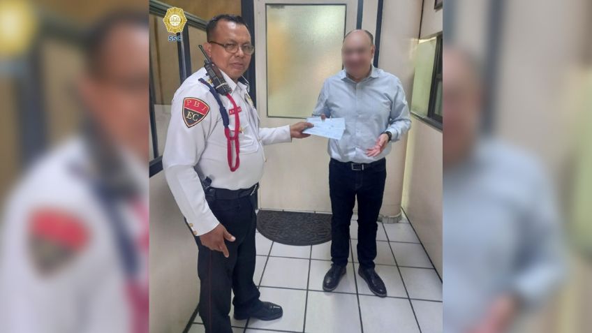 Devuelve policía cheques por 49 mil pesos