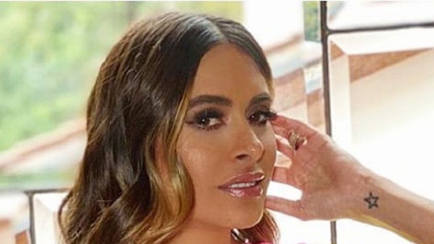 Galilea Montijo impone moda con coqueto minivestido