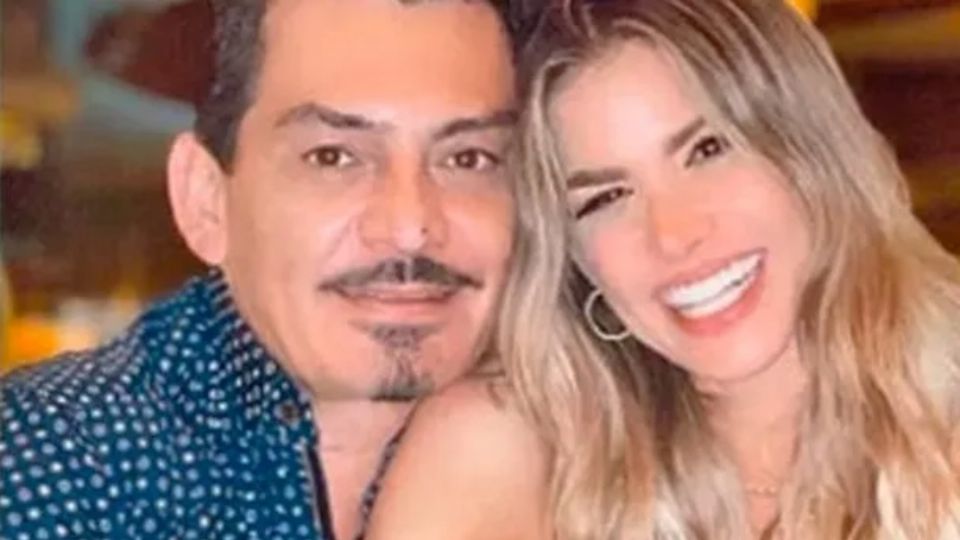 Julián Figueroa y su novia fueron al funeral