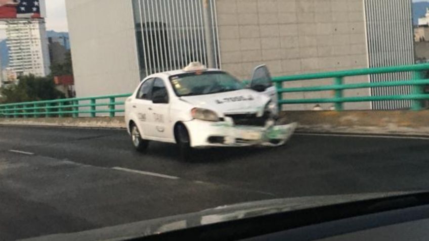 Caos en el Segundo Piso del Periférico: un choque y aceite derramado complican la circulación en plena hora pico