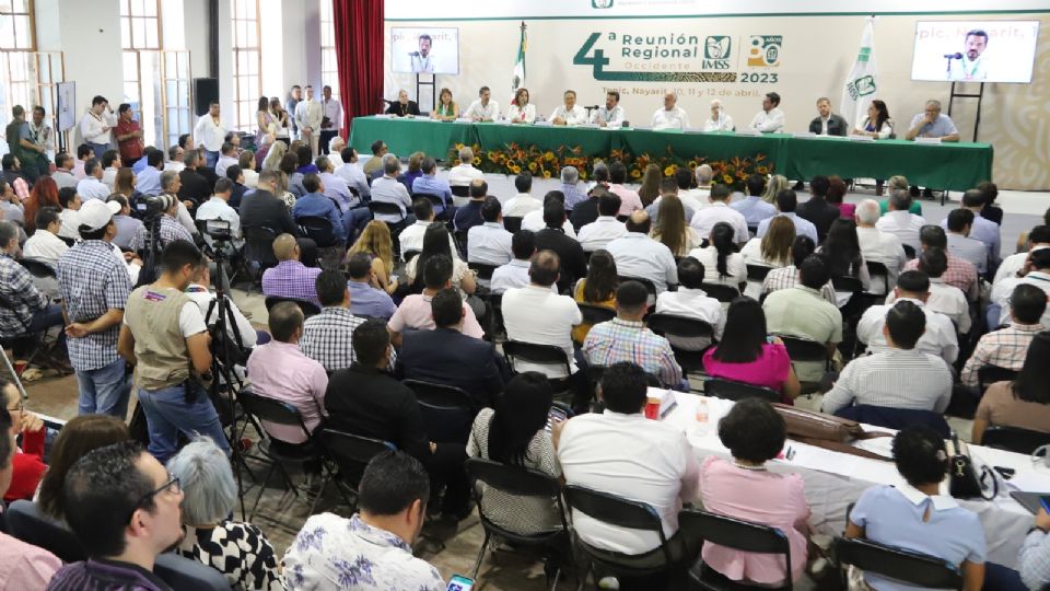 La operatividad del IMSS se ve reflejada en su fortaleza financiera, destacó Zoé Robledo