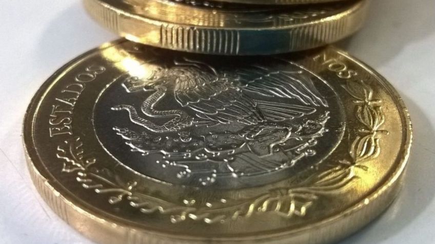 Ofrecen hasta 500 mil pesos al dueño de esta moneda antigua de 10 con este error