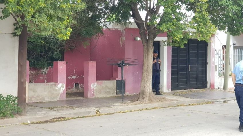 Pareja confesó haber asesinado a una mujer que entró a su casa a robar: la enterraron en el patio