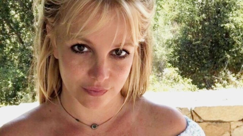 Britney Spears rompe su relación luego de casi dos años de matrimonio.