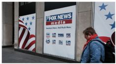 Fox News pagará 787.5 mdd por difamación