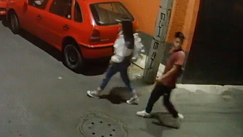 VIDEO: acosador ataca a adolescente en callejón de Coyoacán