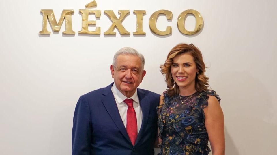 El presidente Andrés Manuel López Obrador y la gobernadora Marina del Pilar Avila Olmeda en Palacio Nacional