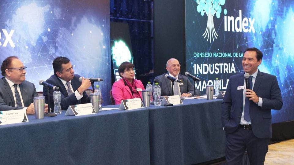 Mauricio Vila Dosal participó en el Foro Ideamos del Instituto para la Política de Transporte y Desarrollo